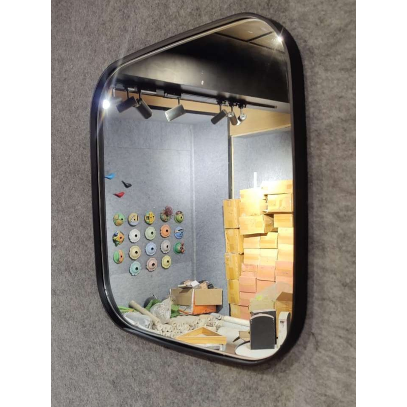 Square Mirror